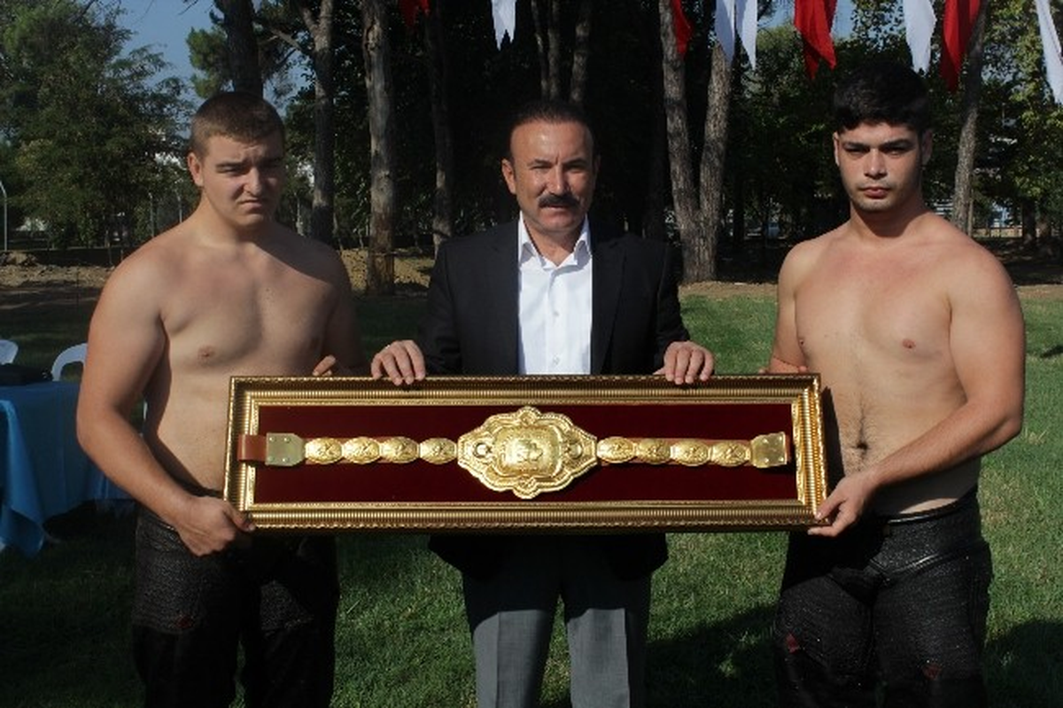 Kırkpınar Heyecanı İzmit\'e Taşındı