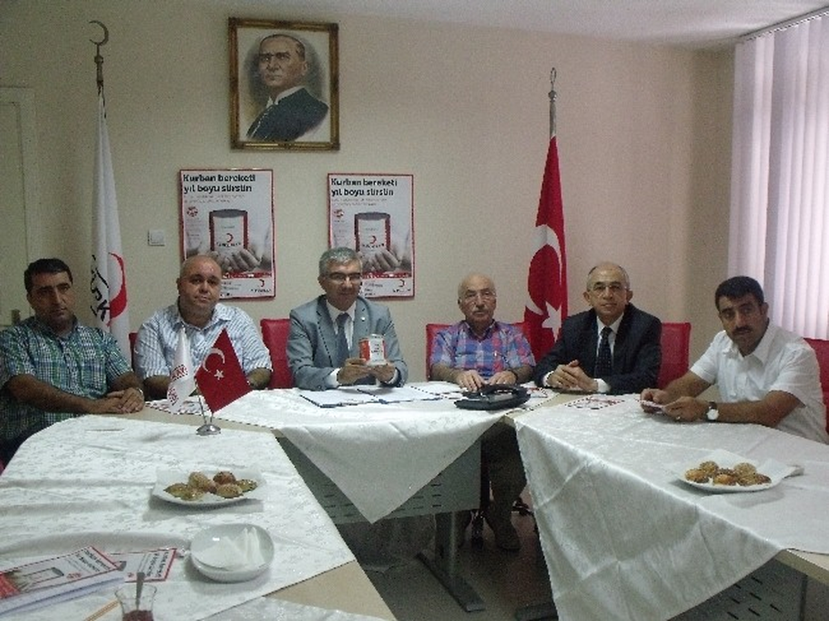 Kızılay, Bu Bayramda da Kurban Etlerini İhtiyaç Sahiplerine Ulaştıracak