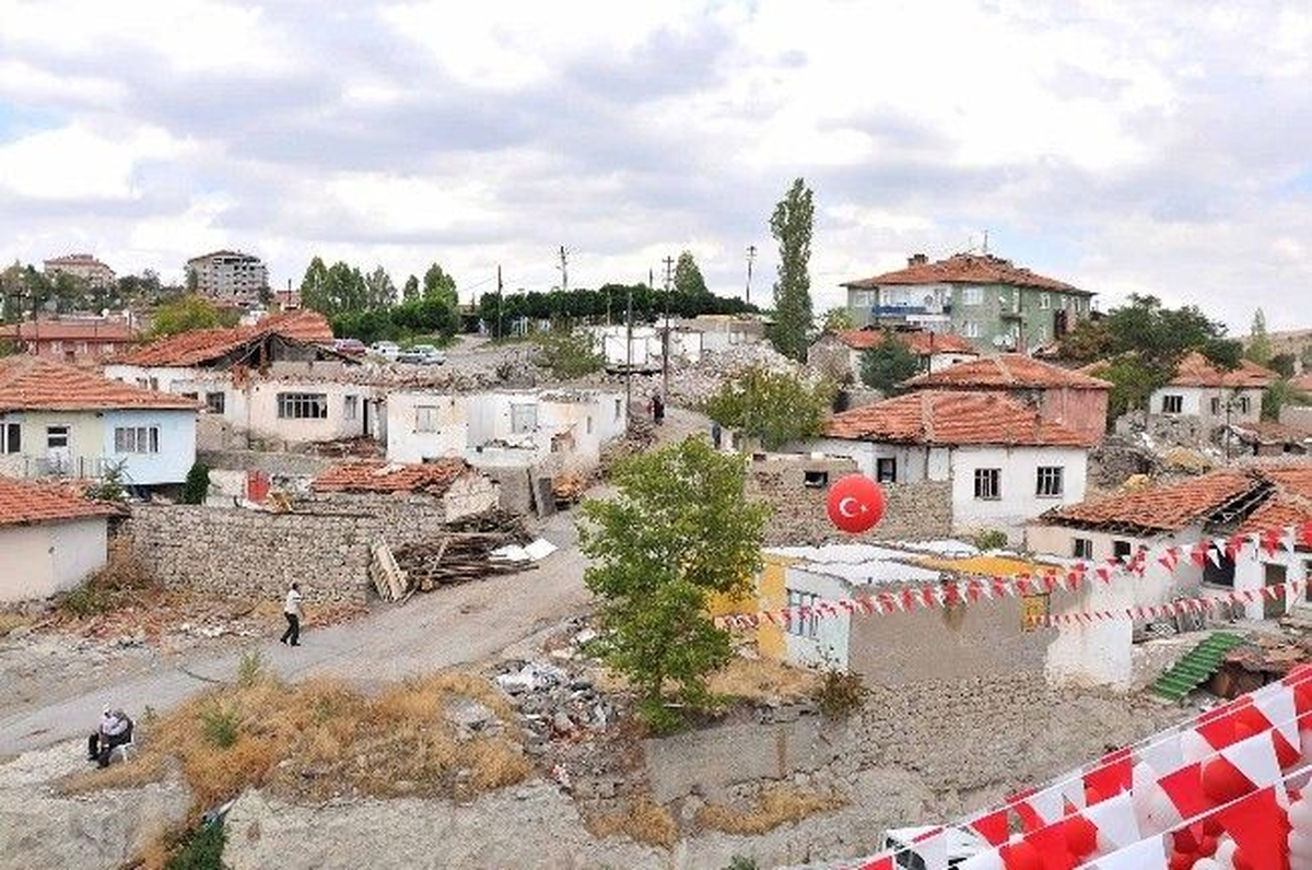 Mamak Belediyesi Kentsel Dönüşüm Projesi yıkım töreni (2) ANKARA