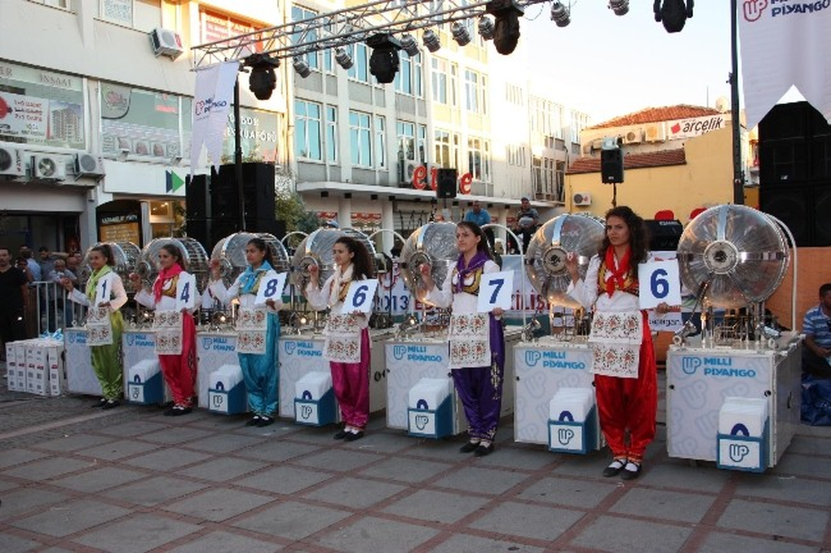 Milli Piyango Edirne\'de Çekildi