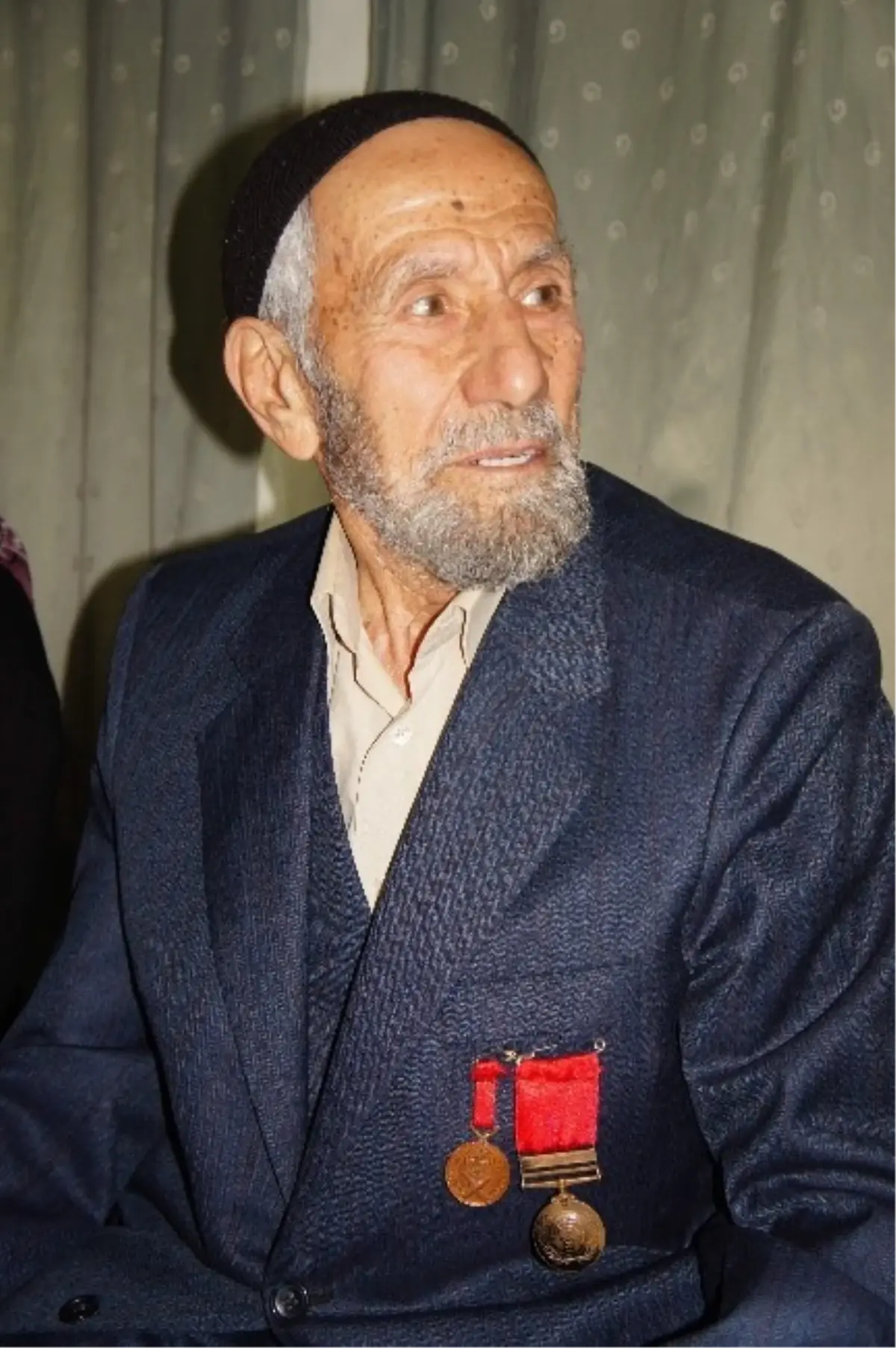 (Özel Haber) Kore Gazisi, Kore\'de Esir Düştüğü Günleri Anlattı