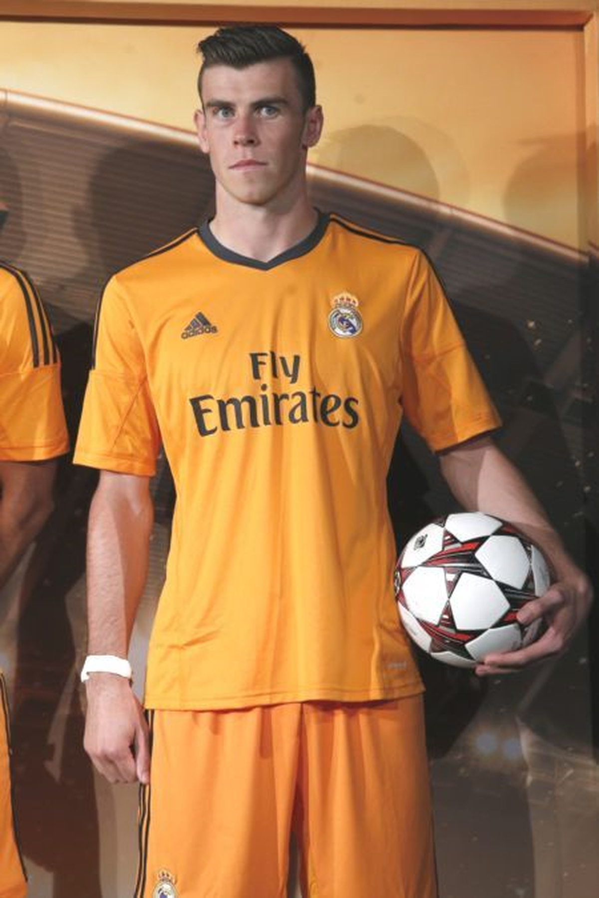 Real Madrid, Bale\'in Transferini Kasasından Karşılamış
