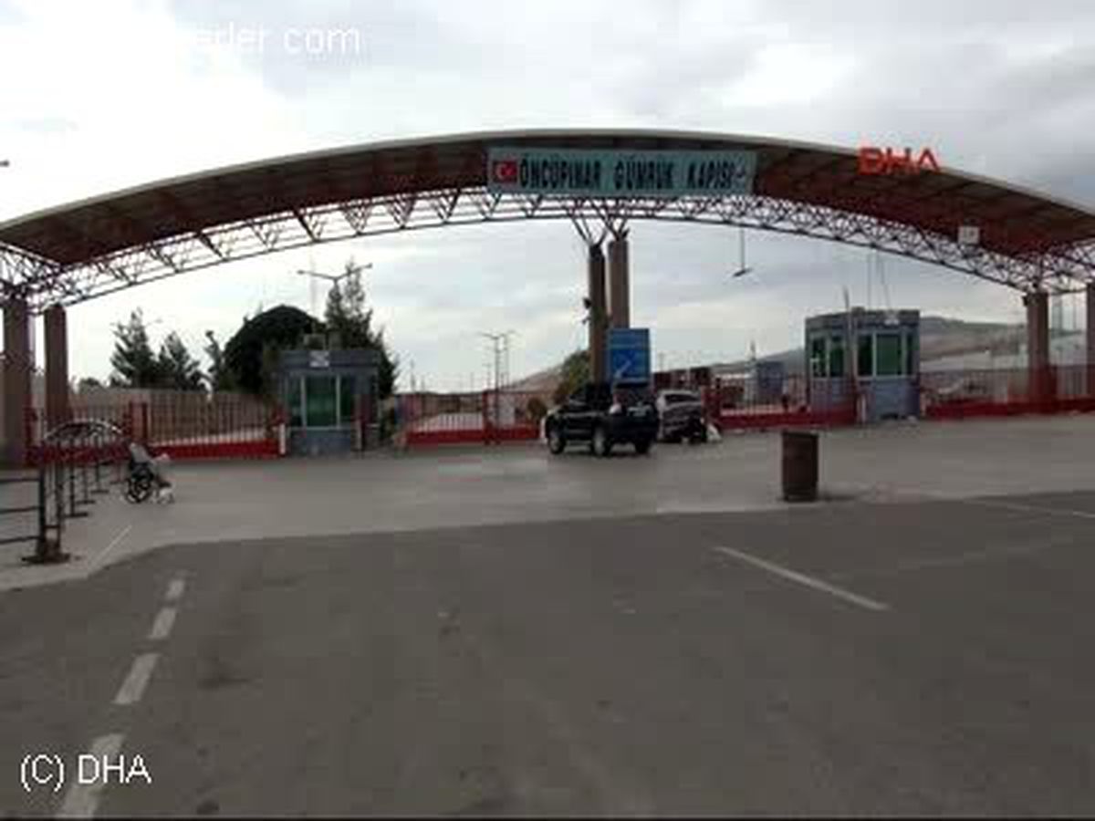 Suriyeli Muhalifler, Esselame Sınır Kapısını Kapattı
