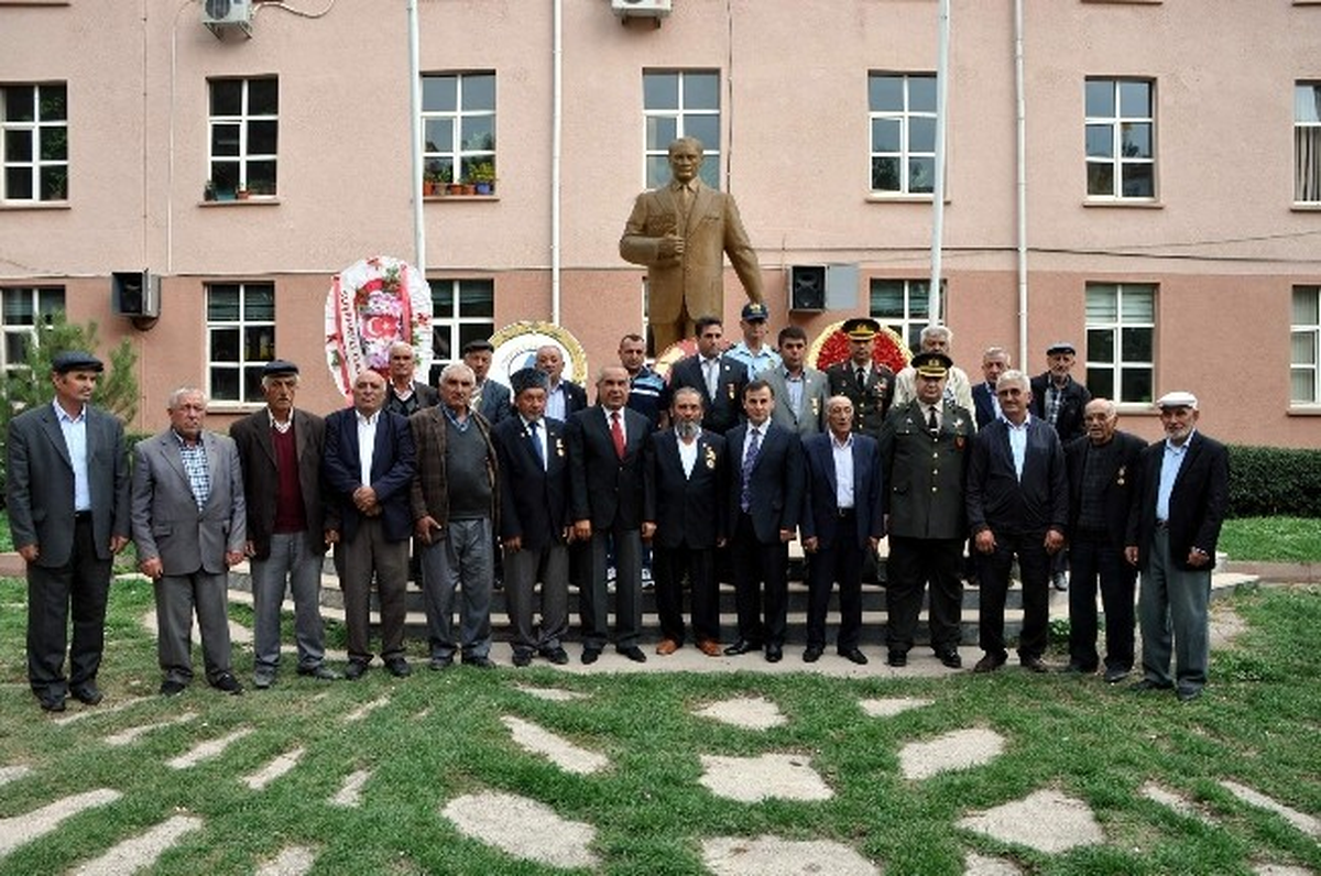 Suşehri\'nde Gaziler Günü Kutlandı