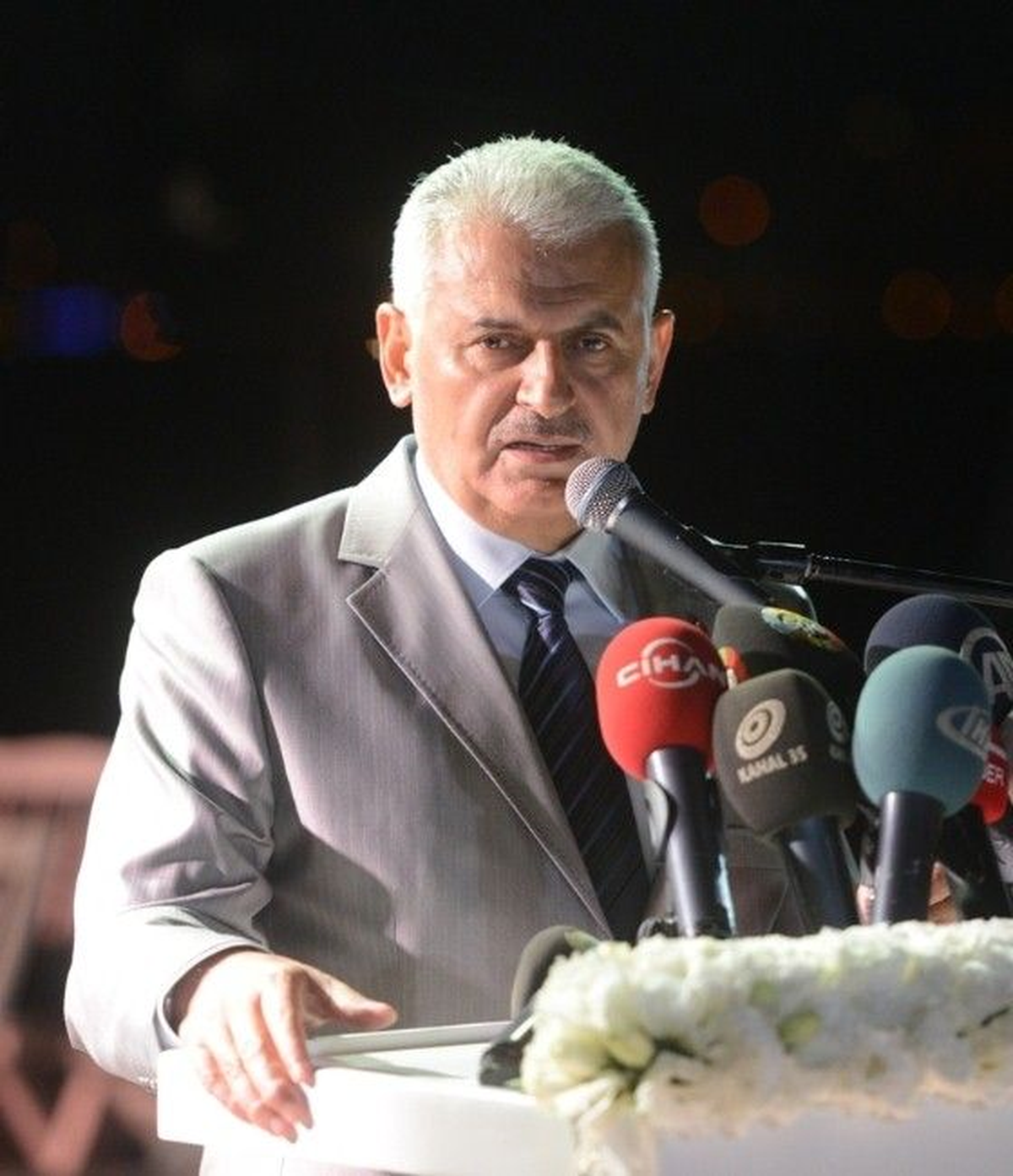 Ulaştırma, Denizcilik ve Haberleşme Bakanı Yıldırım, İzmir\'de
