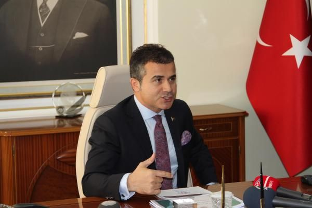 Bakan Kılıç, Milli Motosikletçi Kenan Sofuoğlu\'nu Kabul Etti