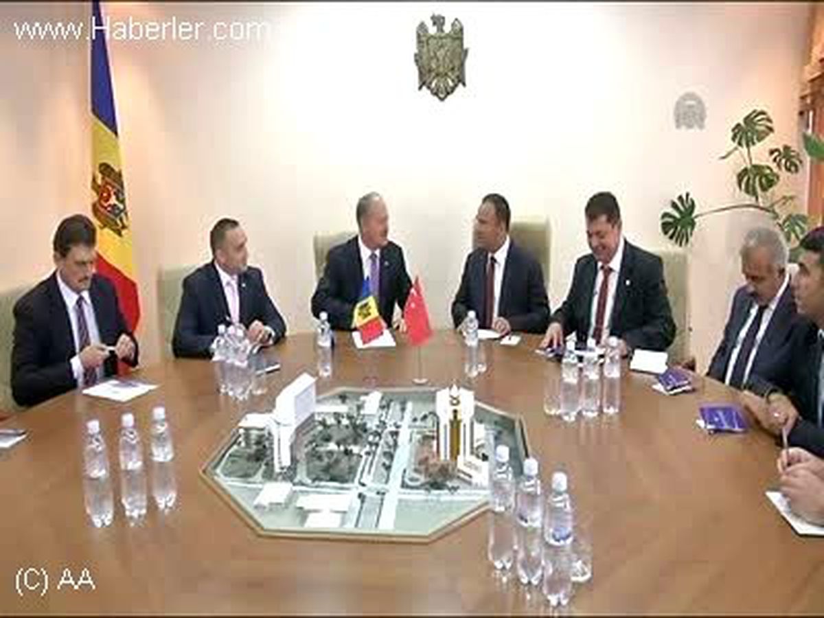 Başbakan Yardımcısı Bozdağ Kişinev\'de