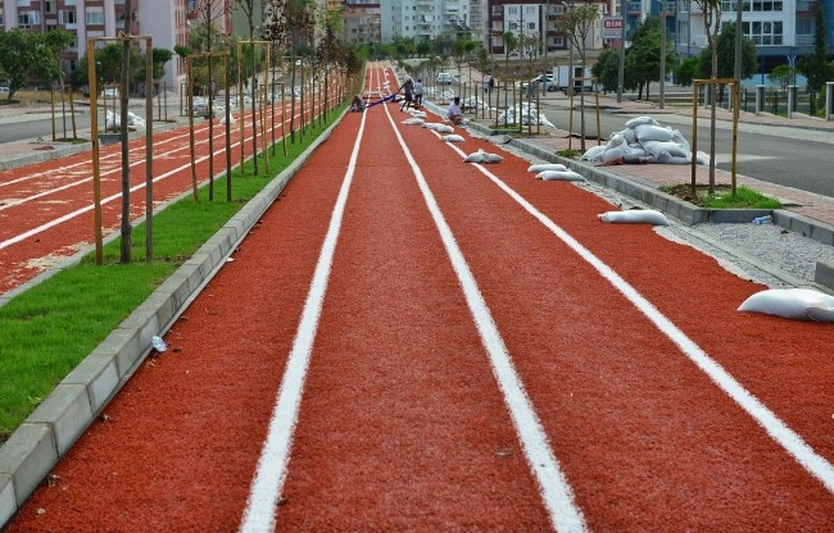 Cadde Ortasına Spor Alanı