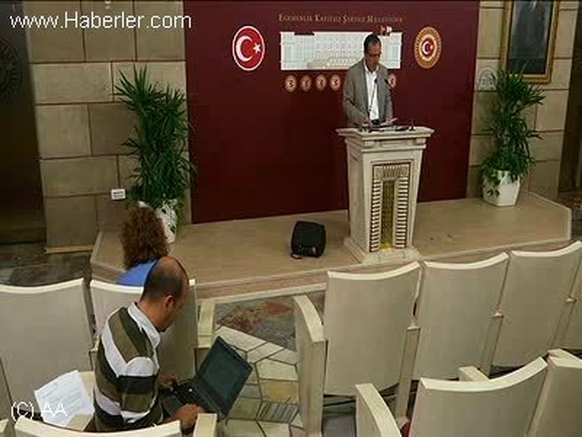 CHP\'li Kart gazetecilerin sorularını yanıtladı ANKARA