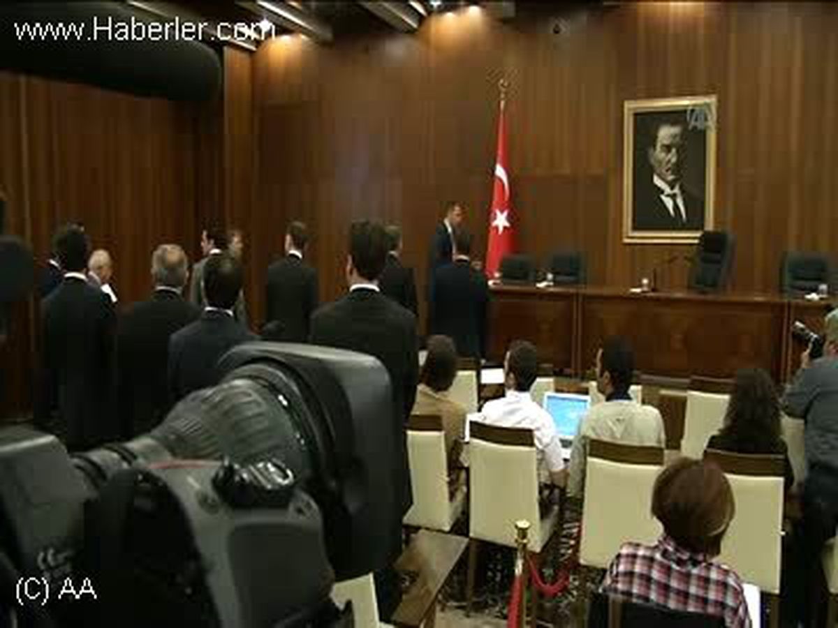 Cumhurbaşkanı Gül, basın toplantısı düzenledi ANKARA