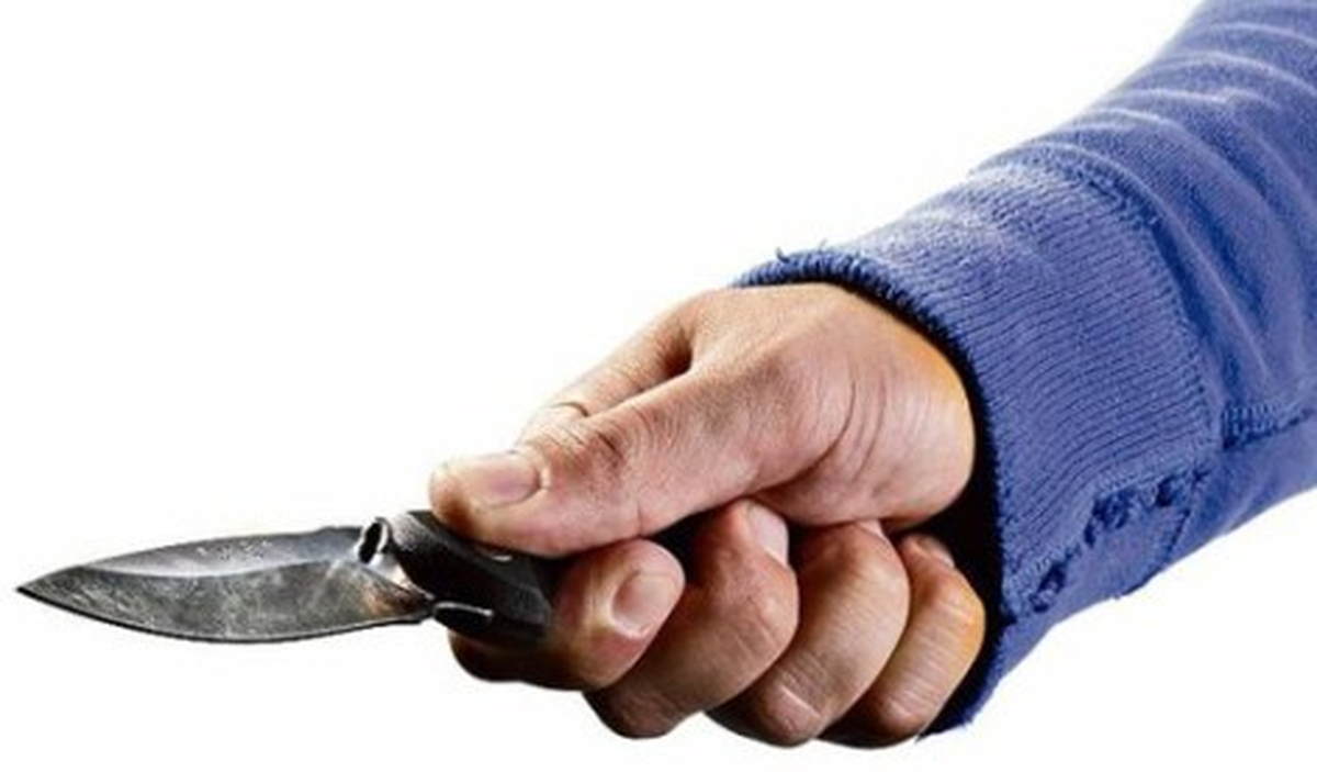 Düzce\'de İki Çocuk Arasında Bıçaklı Kavga: 1 Yaralı