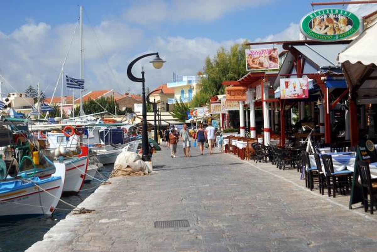 Feribot Krizi Sisam Esnafını Vurdu