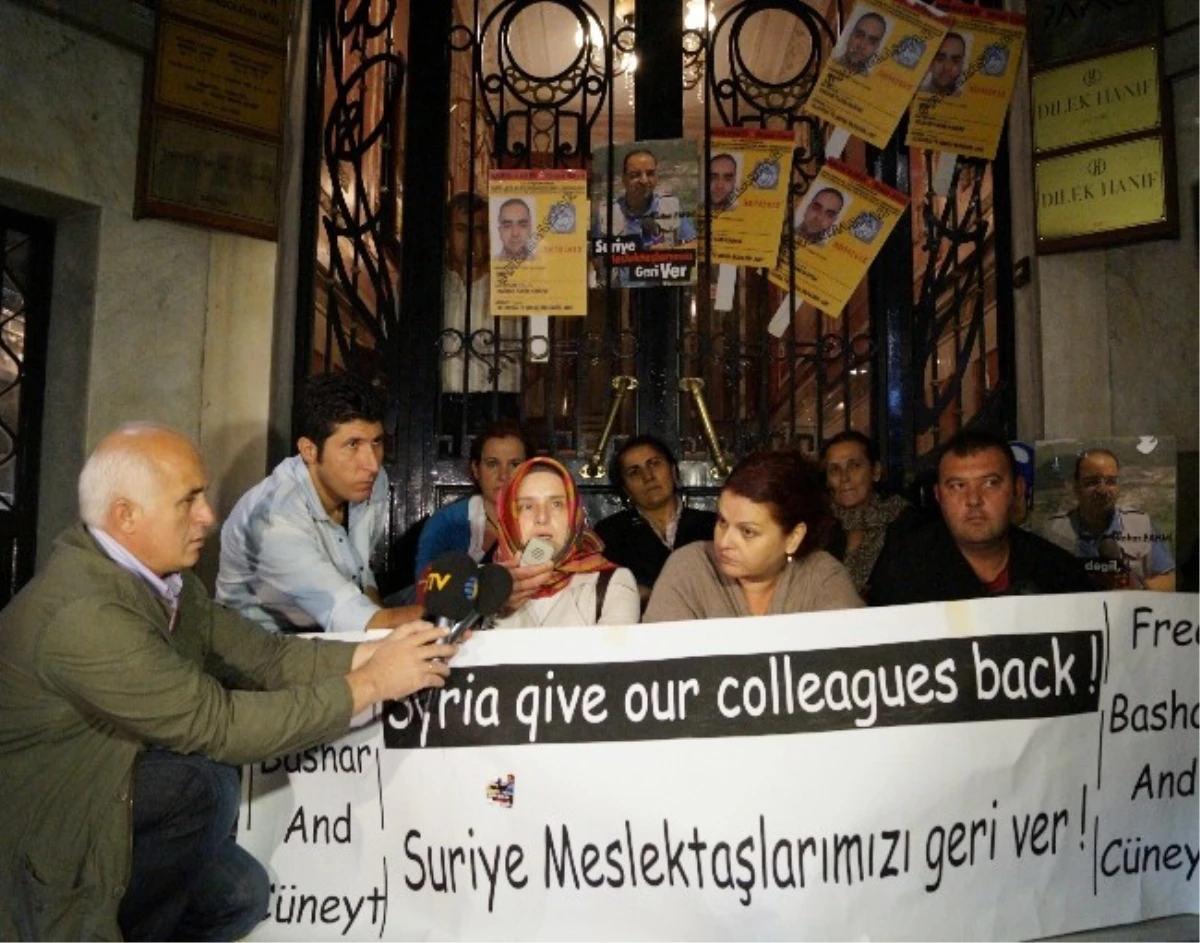 Gazeteci Bashar Kadumi İçin Meslektaşlarından Eylem