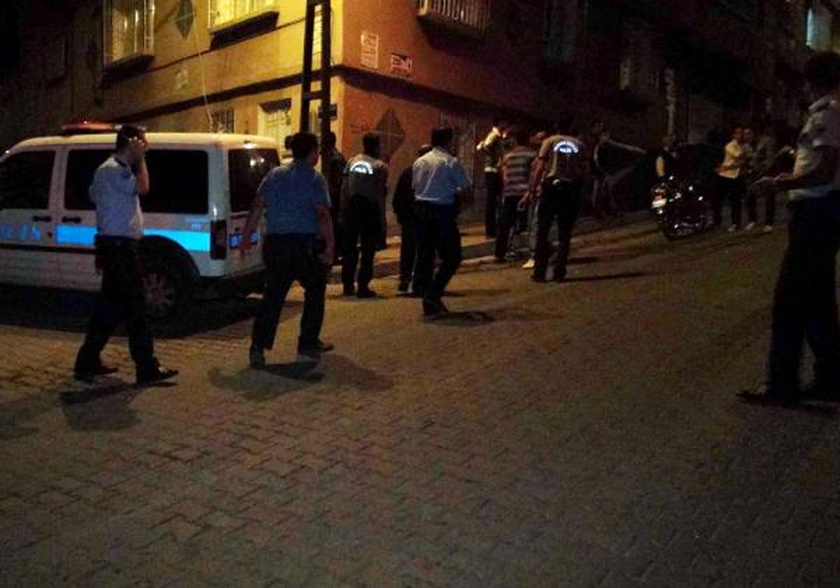 Gaziantep\'te Pompalı Tüfekli Kavga: 4 Yaralı