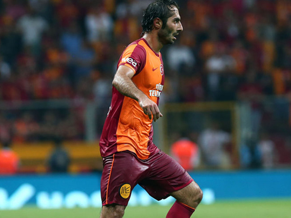 Hamit Altıntop, Ameliyat Olacak