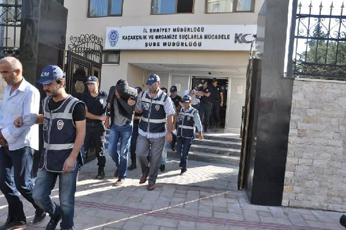 Hatay\'da Uyuşturu Operasyonları: 21 Kişi Tutuklandı