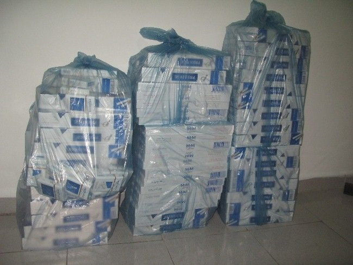 Kocaeli\'de 241 Paket Kaçak Sigara Ele Geçirildi