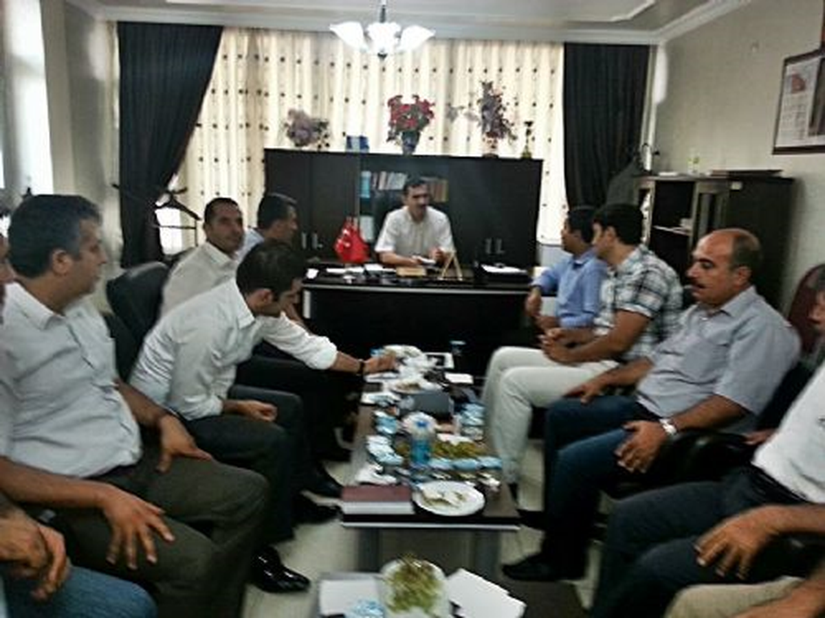 Kozluklular, İlçe Dışı İkametten Şikayetçi