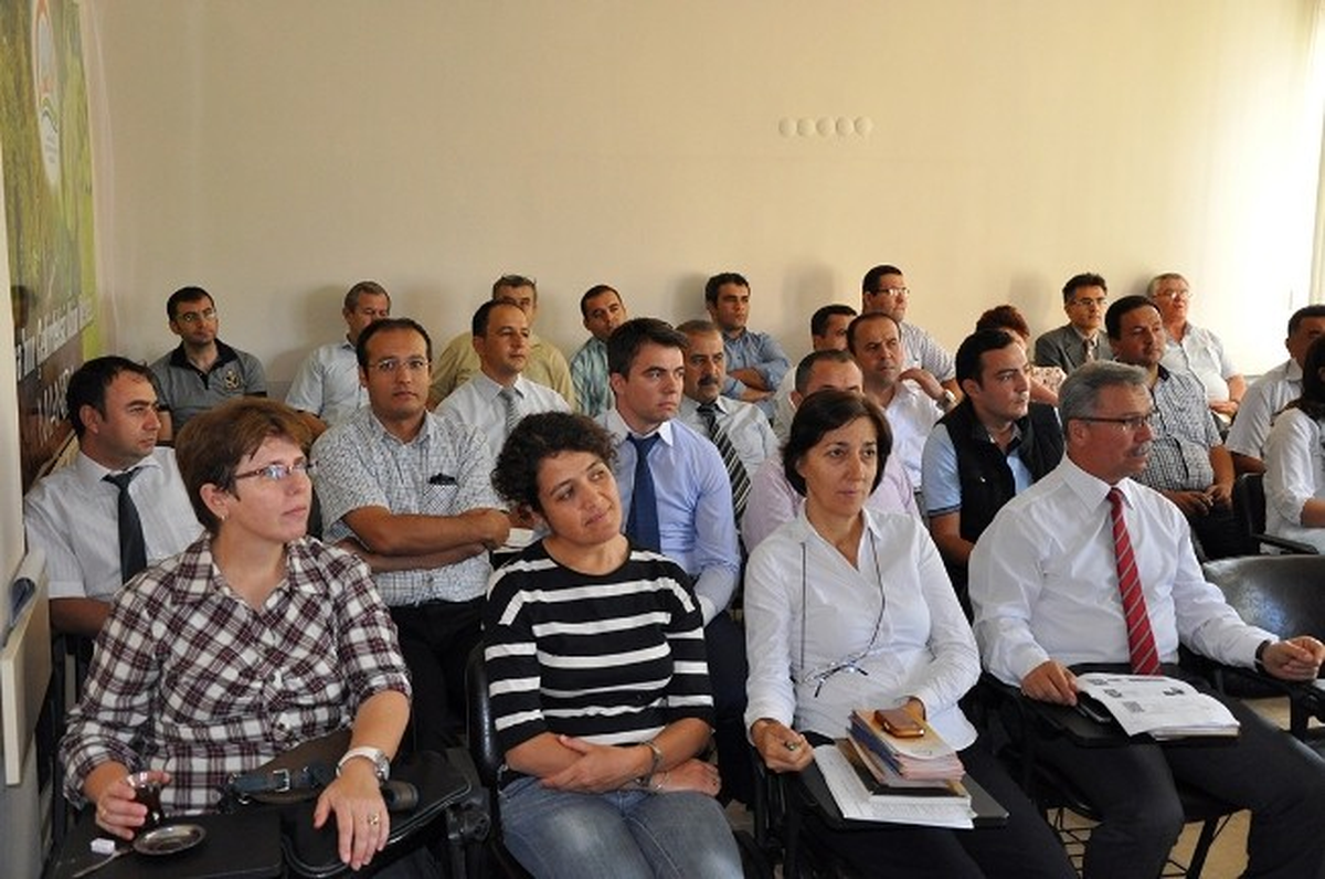 Manisa\'da 2013 Yılı Bitki Koruma Dönem Toplantısı Yapıldı