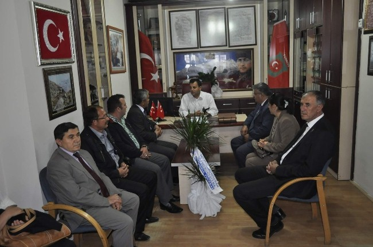 MHP Melikgazi İlçe Teşkilatından Gazilere Anlamlı Ziyaret