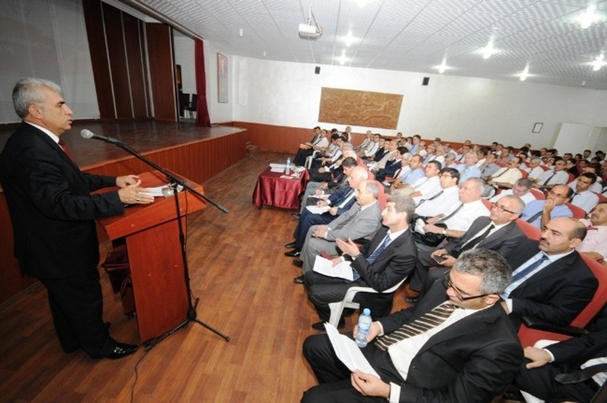 Okul ve Kurum Müdürleri Değerlendirme Toplantısı Yapıldı