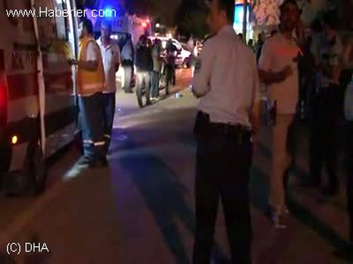 Polise Ateş Etmek İsterken Vurulan Gencin Bulunduğu Otomobilden Cephanelik Çıktı