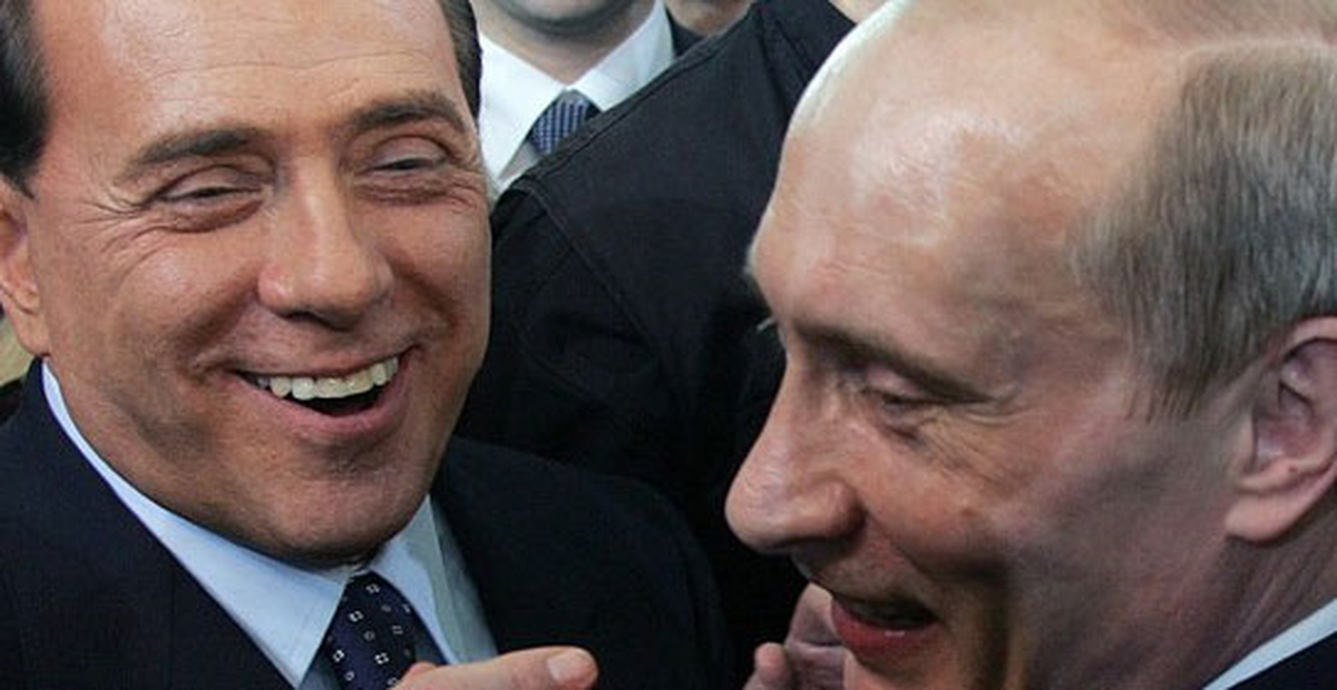 Putin\'den Fuhuş Davasında Yargılanan Berlusconi\'ye Destek