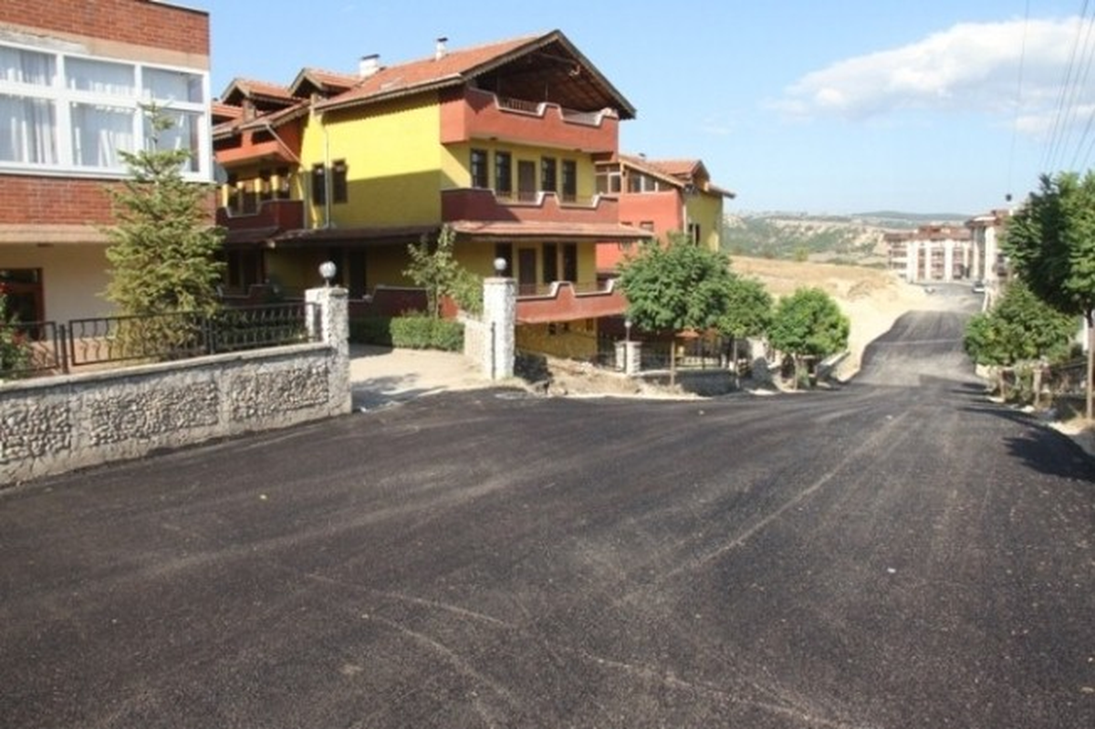 Safranbolu\'da 70 Bin Ton Asfalt