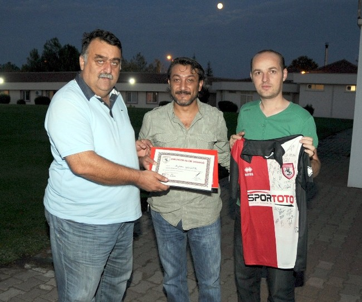 Samsunspor Sevdalısından Kulübe Jest