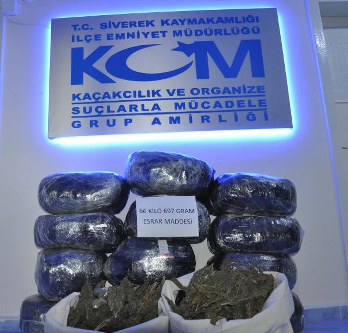 Siverek\'te 66 Kilo Esrar Ele Geçirildi