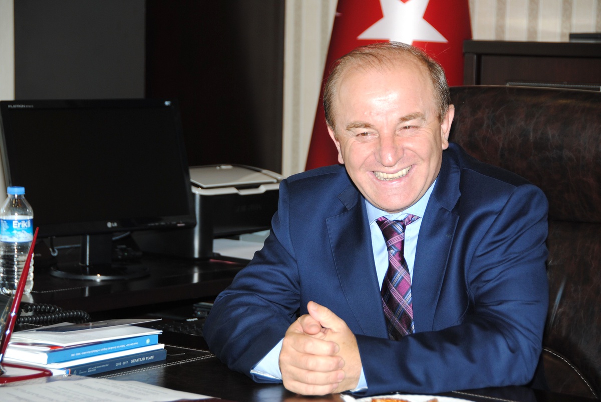 Vali Öztürk\'ten Konsoloslara İade-İ Ziyaret