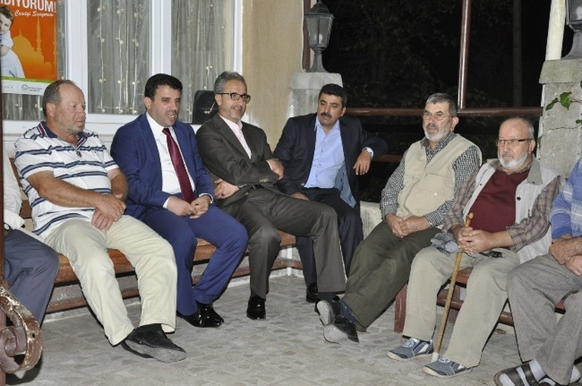 AK Parti Ereğli\'de Mahalle Gezilerini Sürdürüyor