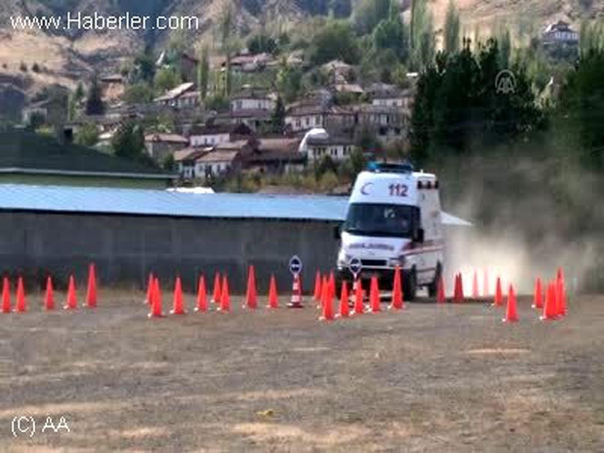 "Ambulansı fark ettiğinizde hemen frene basmayın\'\' AMASYA