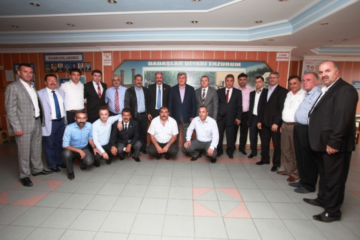 Erzurumlulardan Cağ Kebaplı Karşılama