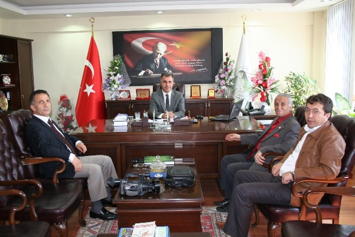 İha Heyeti Kars\'ta Ziyaretlerde Bulundu