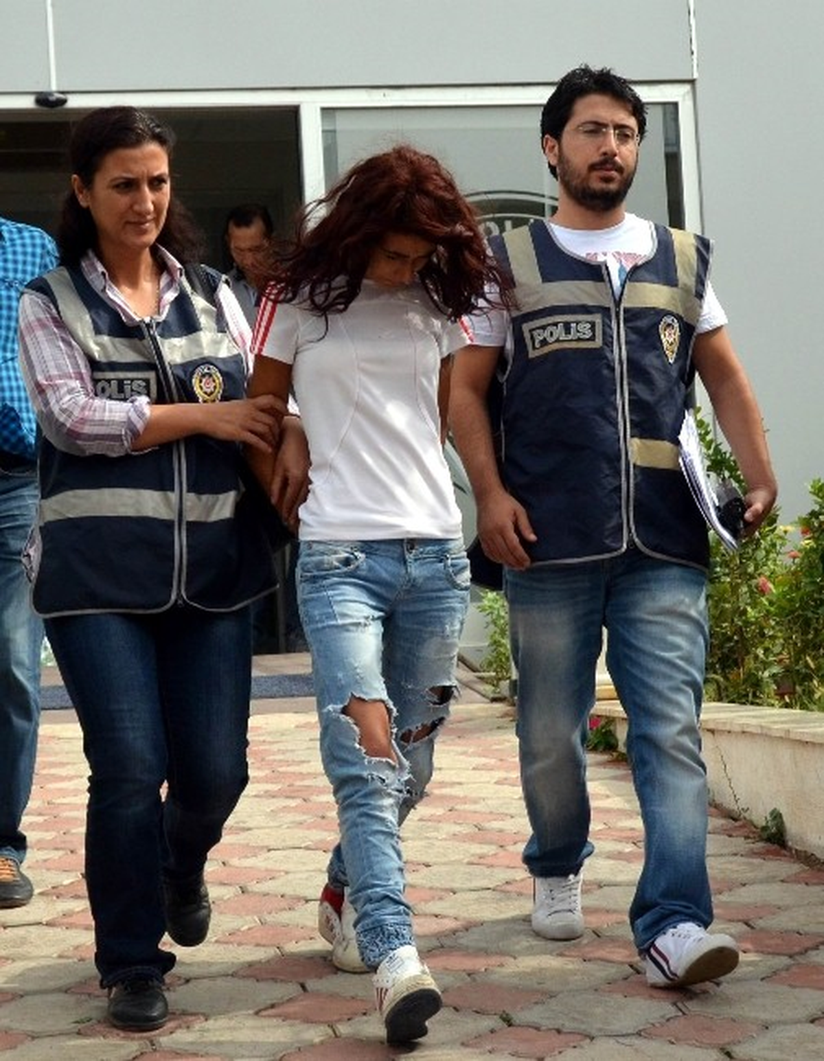 Kapkaççı Genç Kız Yakalandı