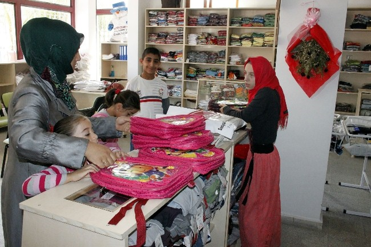 Keçiören Belediyesi\'nden 3 Bin Öğrenciye Destek