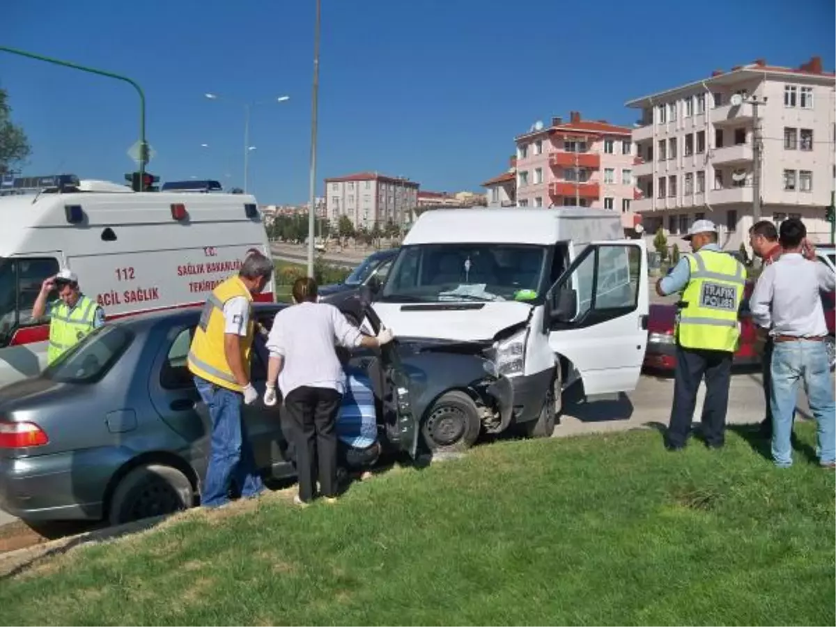 Malkara'da Kaza: 2 Yaralı