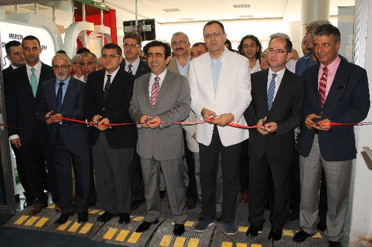 Mersin 7. Mobilya, Evlilik ve Çeyiz Fuarı Açıldı