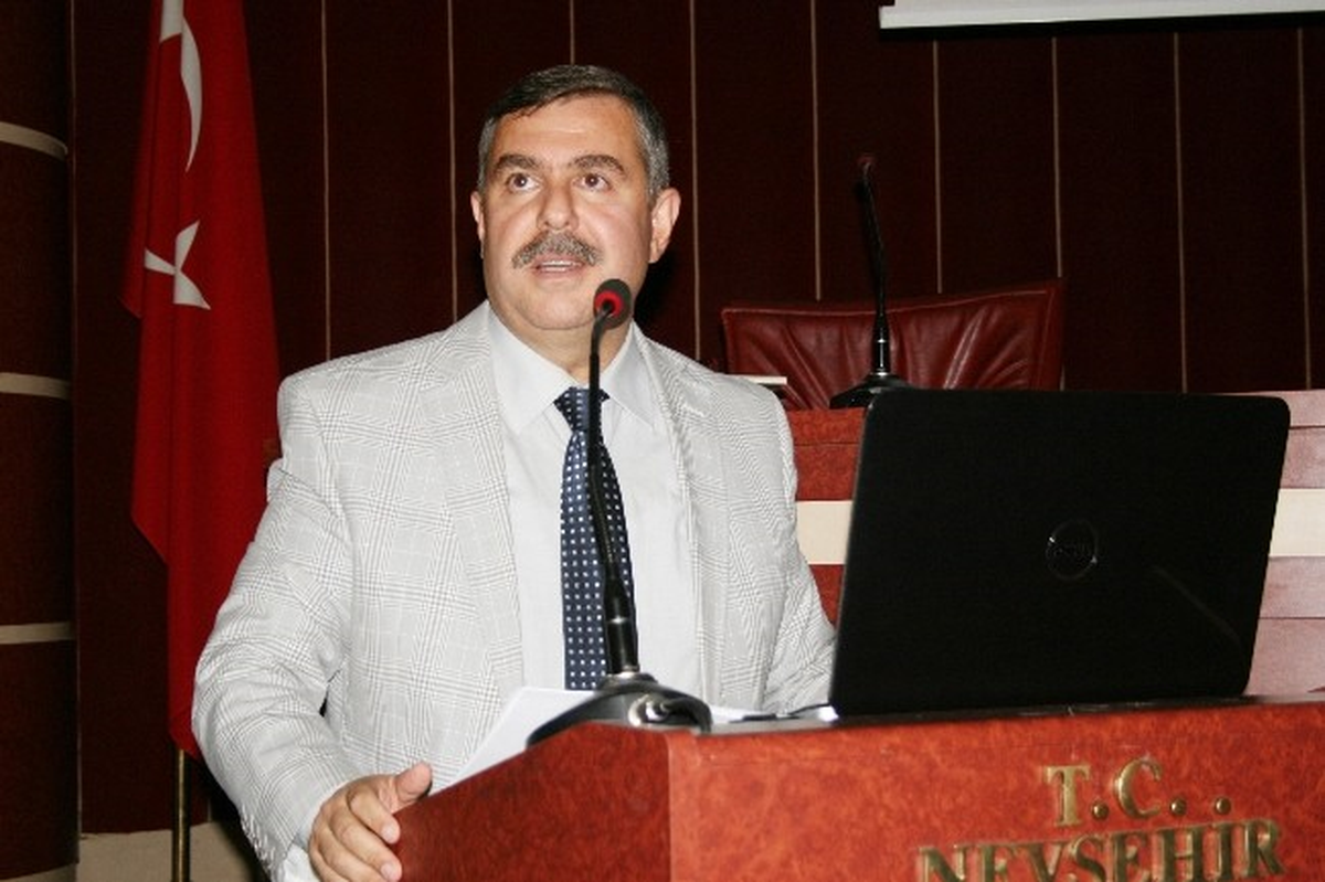 Nevşehir\'de 16. Dönem Siyaset Akademisi Başladı