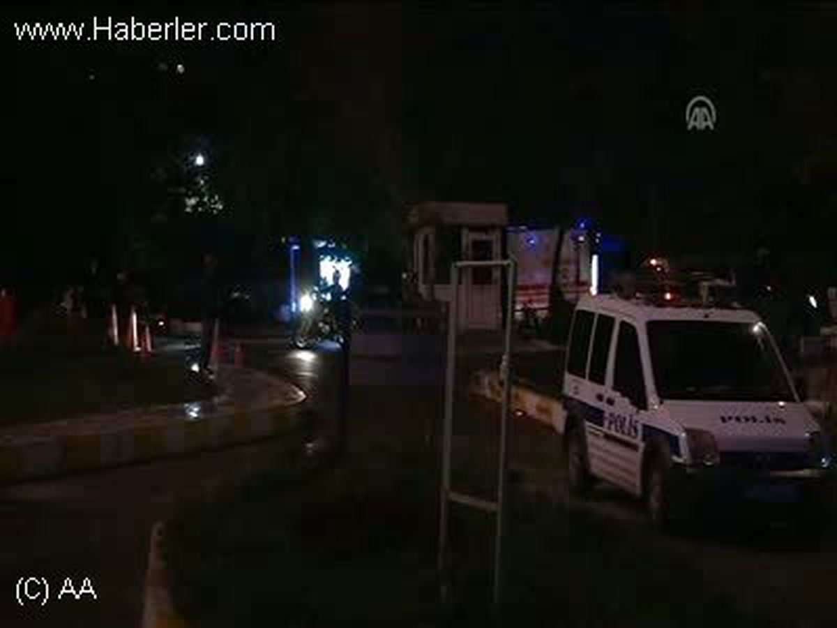 Polisevine saldırı Zanlılarının hastane getirilişleri ANKARA