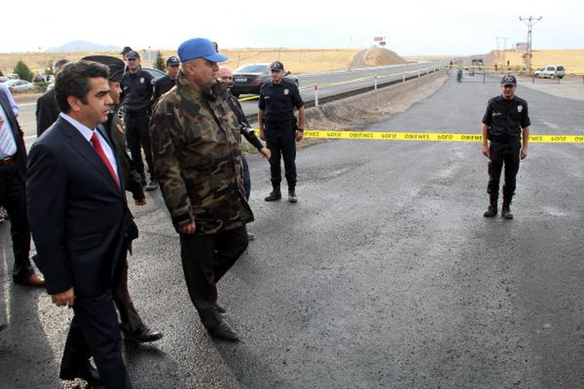 Şüpheli Araçta Roket Başlığı İddiası (4)