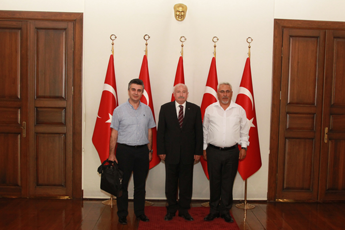 TUREB Ankara Valisi\'ni Ziyaret Etti