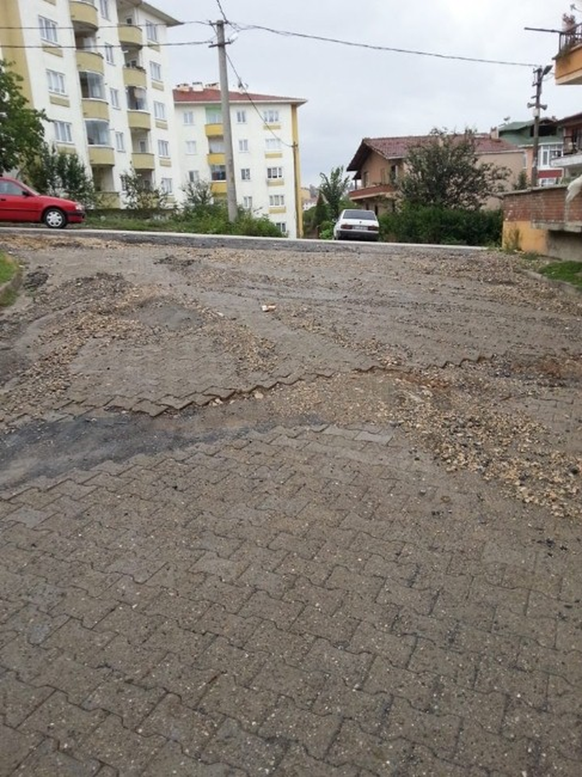 Akçakoca\'da Sağanak Yağış Etkili Oldu