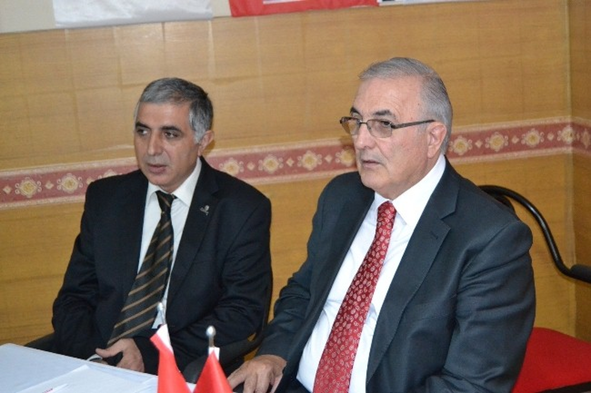 Ardahan Milletvekili Karamürsel\'i Ziyaret Etti
