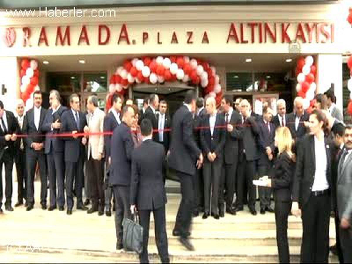 Başbakan Erdoğan, valiliği ziyaret etti MALATYA