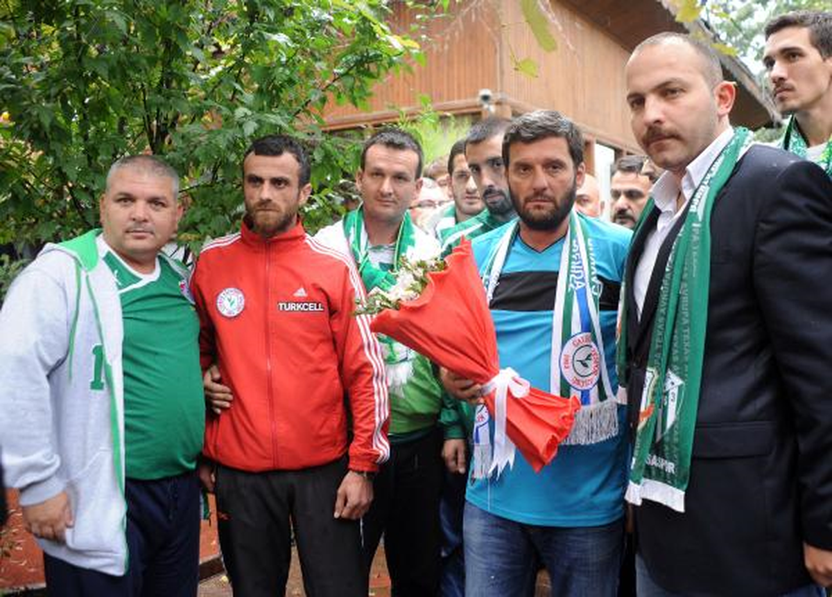 Çaykur Rizespor-Bursaspor Arasında Dostluk Rüzgarı