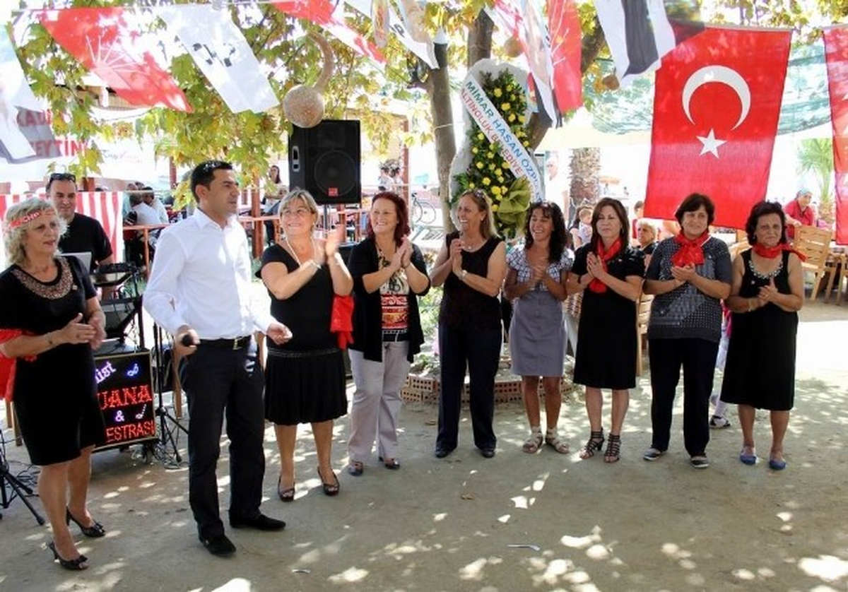 Öğrencilere Yardım İçin Matinede Buluştular