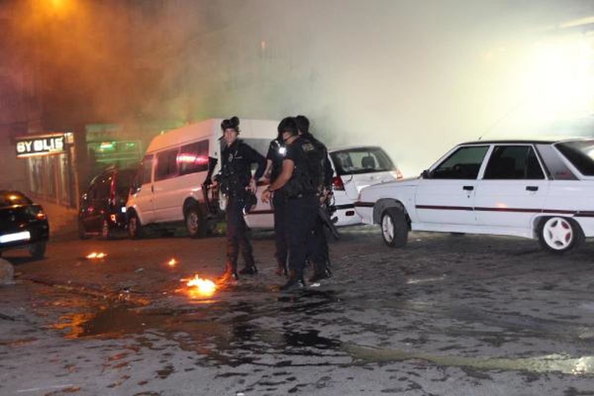 Okmeydanı\'nda Polis Müdahalesi