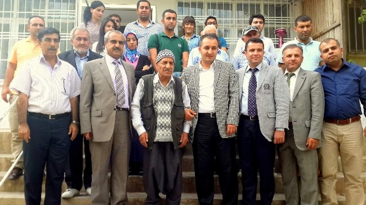 Şanlıurfalı Gençlerden Huzur Evi Ziyareti